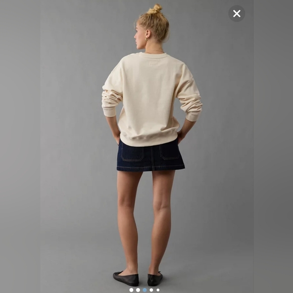 American Eagle Outfitters Cream and Red Graphic Sweater - Picture 2 of 10